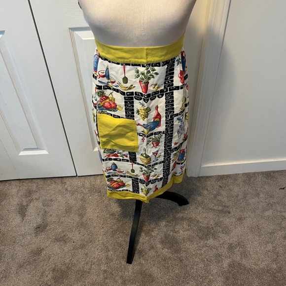 Vintage apron - Picture 2 of 7